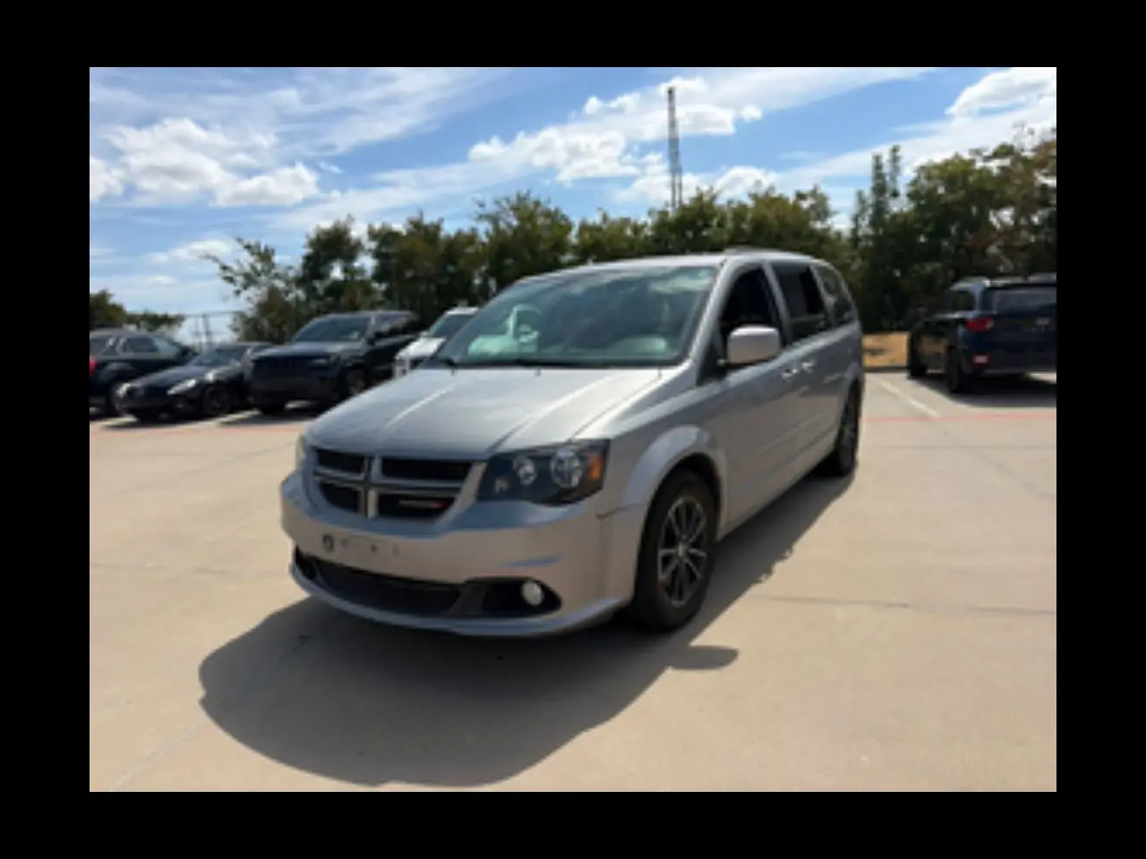 2017 Dodge Grand Caravan GT FWD photo