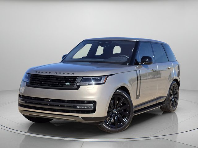 2023 Land Rover Range Rover SE AWD photo