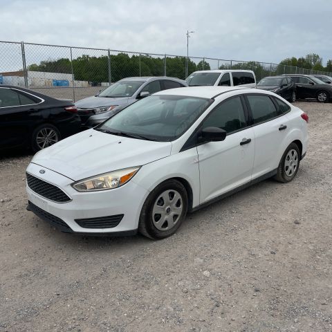 2015 Ford Focus S FWD photo