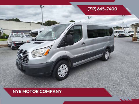 2017 Ford Transit Passenger Wagon XLT RWD photo