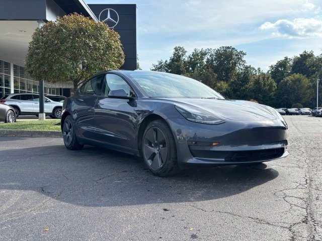 2023 Tesla Model 3 RWD photo