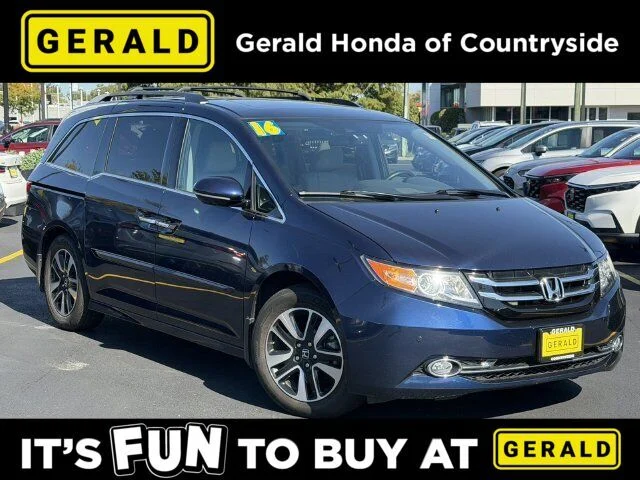 2016 Honda Odyssey Touring Elite FWD photo