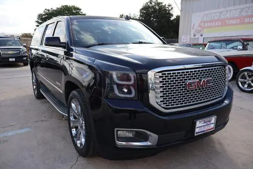 2015 GMC Yukon XL Denali RWD photo
