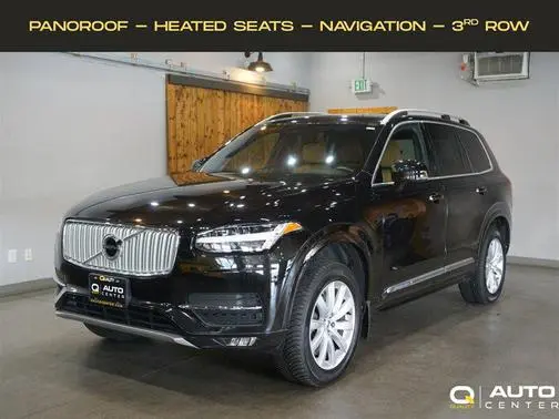 2017 Volvo XC90 Momentum AWD photo