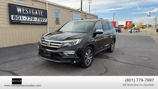 2016 Honda Pilot Touring FWD photo