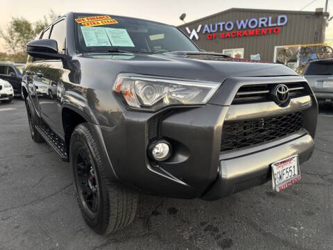 2019 Toyota 4Runner SR5 RWD photo