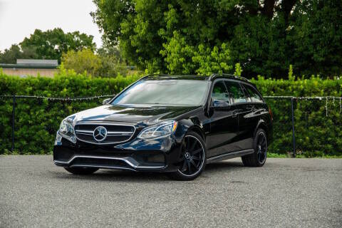 2015 Mercedes-Benz E-Class E 63 AMG AWD photo