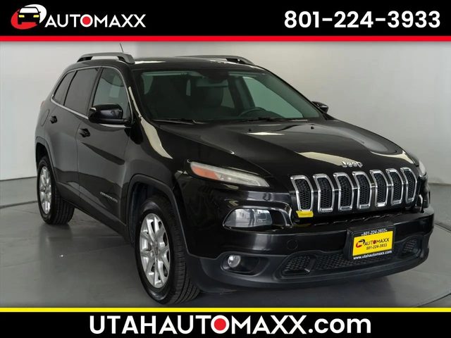 2015 Jeep Cherokee Latitude FWD photo