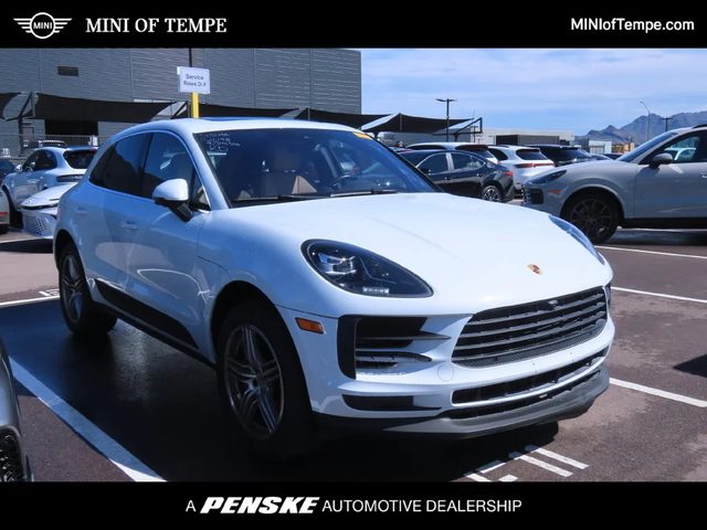 2020 Porsche Macan S AWD photo
