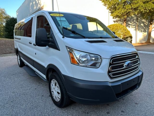 2018 Ford Transit Passenger Wagon XLT RWD photo