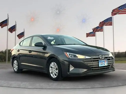 2020 Hyundai Elantra SE FWD photo