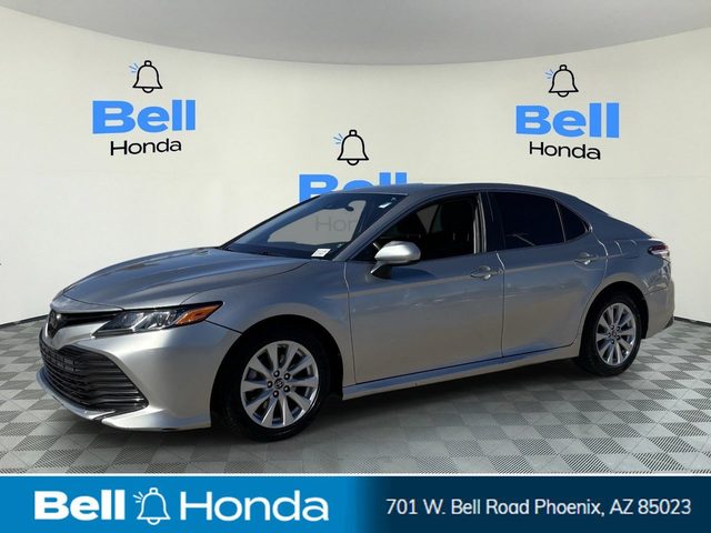 2018 Toyota Camry LE FWD photo