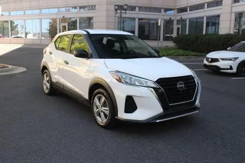 2022 Nissan Kicks S FWD photo
