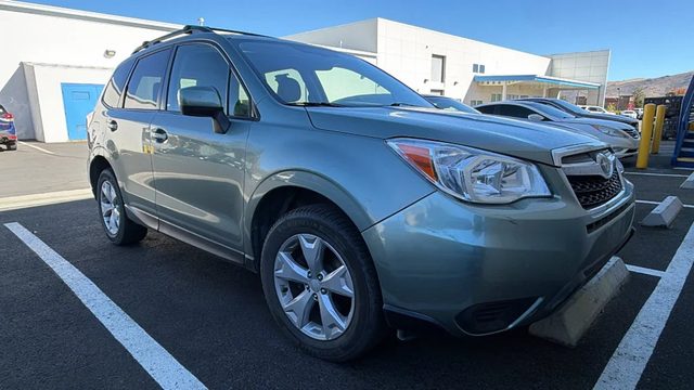 2015 Subaru Forester 2.5i Premium AWD photo