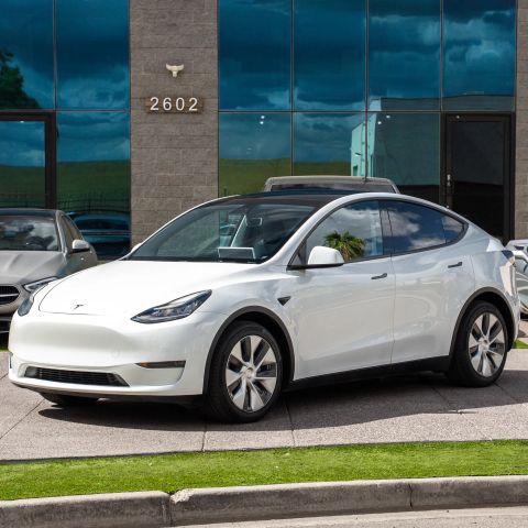 2020 Tesla Model Y Long Range AWD photo