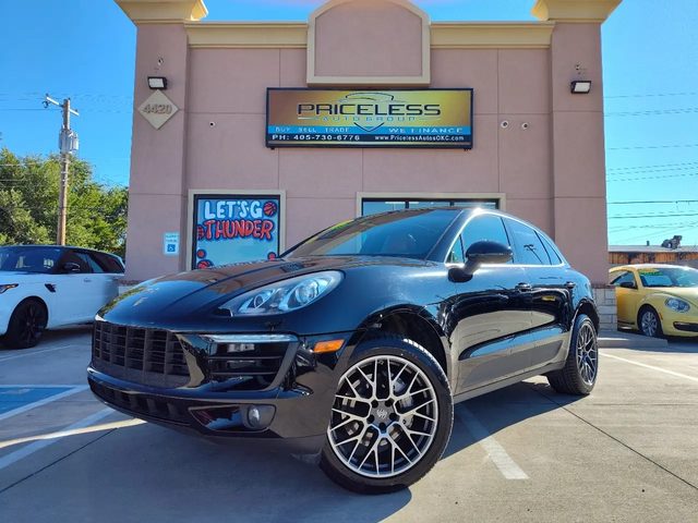 2016 Porsche Macan S AWD photo
