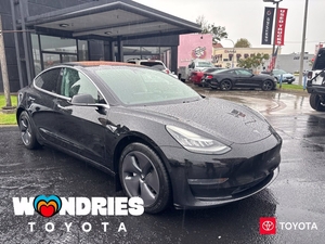2019 Tesla Model 3 Long Range RWD photo