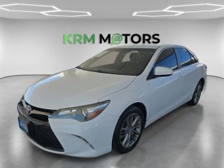 2015 Toyota Camry  FWD photo