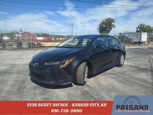 2022 Toyota Corolla LE FWD photo