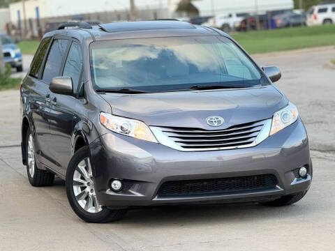 2016 Toyota Sienna AWD photo