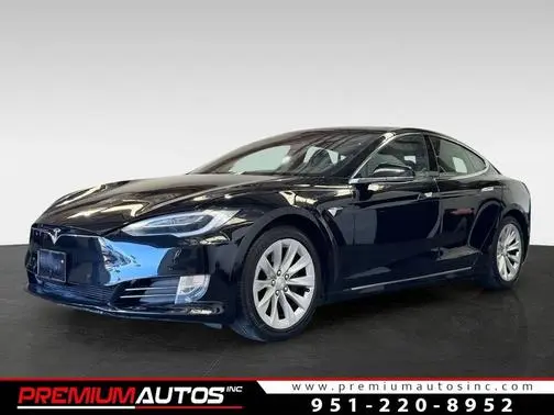 2018 Tesla Model S  AWD photo