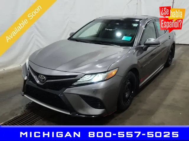 2018 Toyota Camry XSE FWD photo