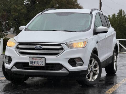 2018 Ford Escape SE FWD photo