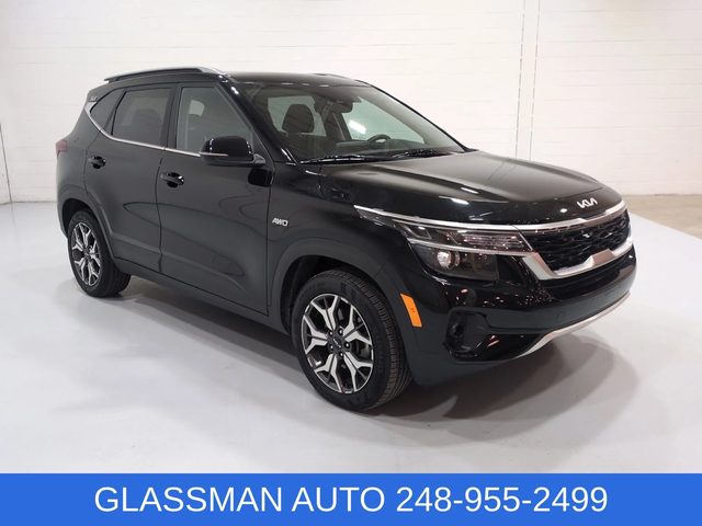 2023 Kia Seltos EX AWD photo