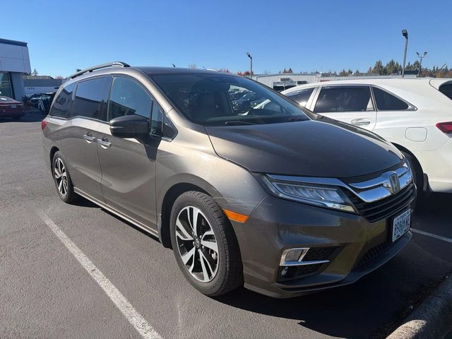 2018 Honda Odyssey Elite FWD photo