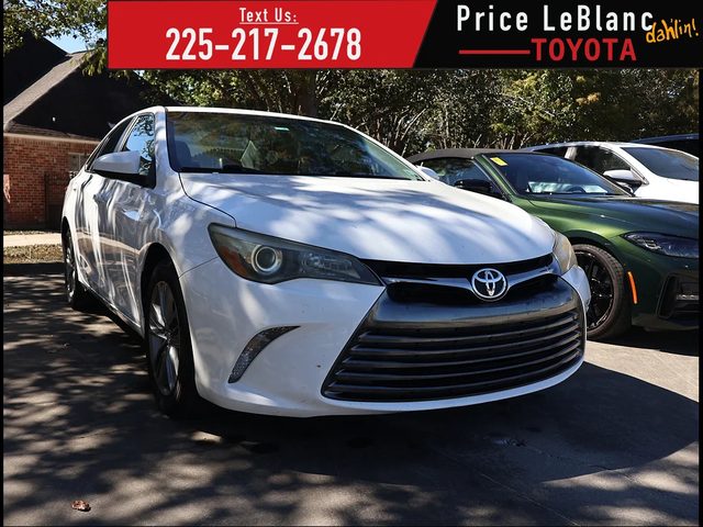 2016 Toyota Camry SE FWD photo