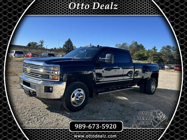 2015 Chevrolet Silverado 3500HD LTZ 4WD photo