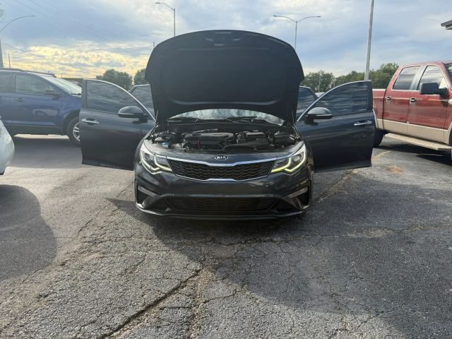 2020 Kia Optima LX FWD photo