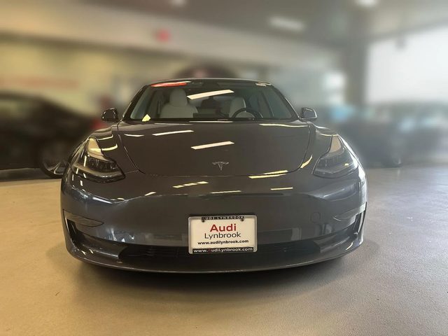 2023 Tesla Model 3 RWD photo