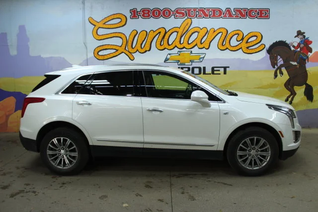 2017 Cadillac XT5 Luxury FWD FWD photo