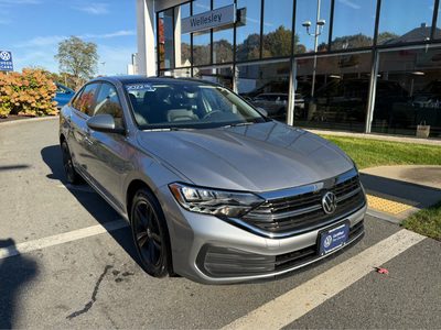 2022 Volkswagen Jetta SE FWD photo