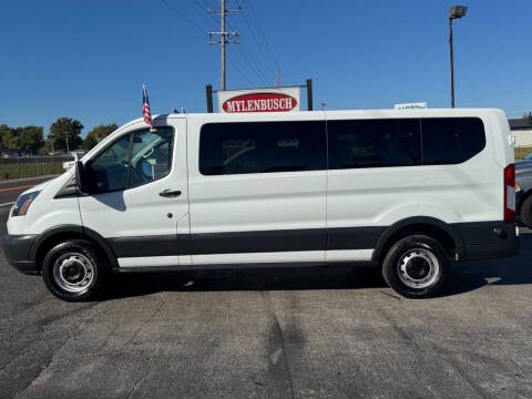 2018 Ford Transit Passenger Wagon XL RWD photo