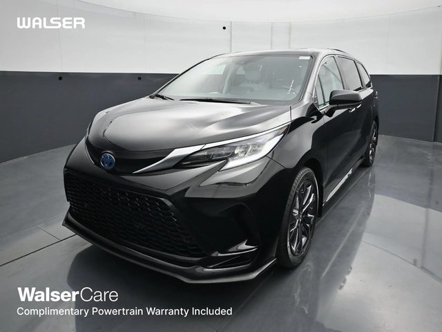 2022 Toyota Sienna XSE FWD photo