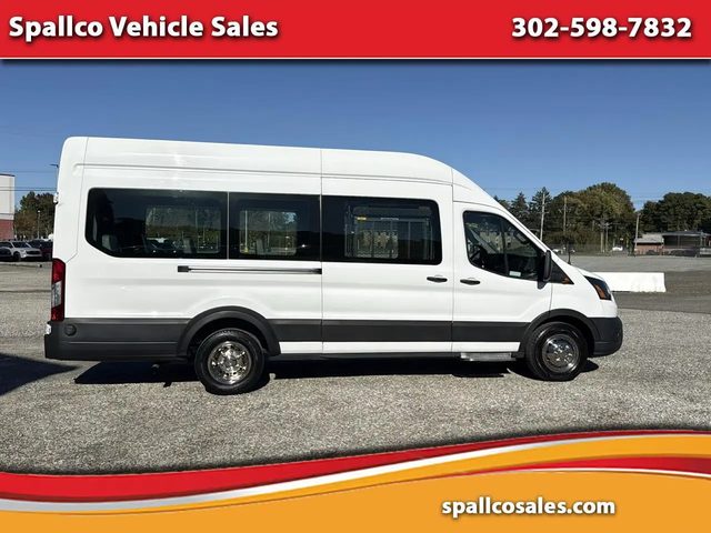 2020 Ford Transit Passenger Wagon XL AWD photo