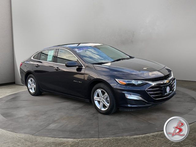 2022 Chevrolet Malibu LS FWD photo