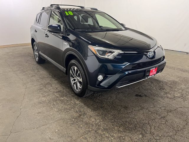 2018 Toyota RAV4 Hybrid XLE AWD photo