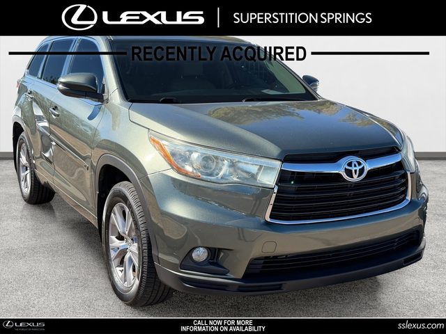 2015 Toyota Highlander LE AWD photo