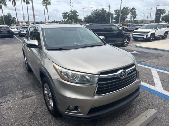 2015 Toyota Highlander Limited FWD photo