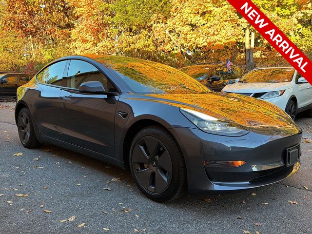 2023 Tesla Model 3 RWD photo