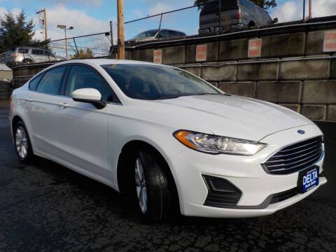 2020 Ford Fusion SE FWD photo