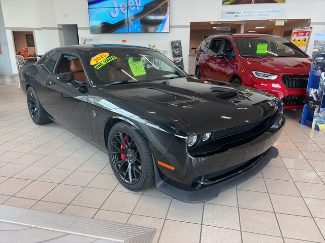 2015 Dodge Challenger SRT Hellcat RWD photo