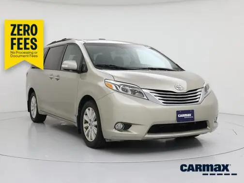 2015 Toyota Sienna Ltd Premium AWD photo
