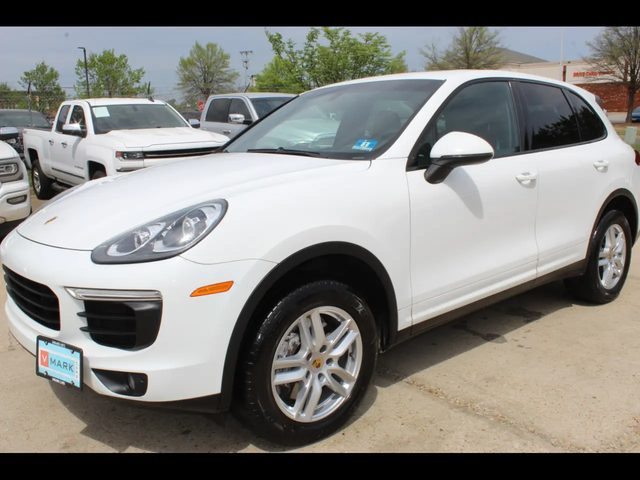 2016 Porsche Cayenne  AWD photo