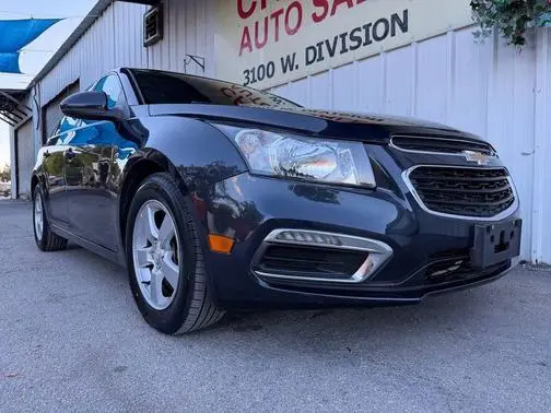 2015 Chevrolet Cruze LT FWD photo