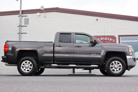 2015 Chevrolet Silverado 2500HD LT 4WD photo