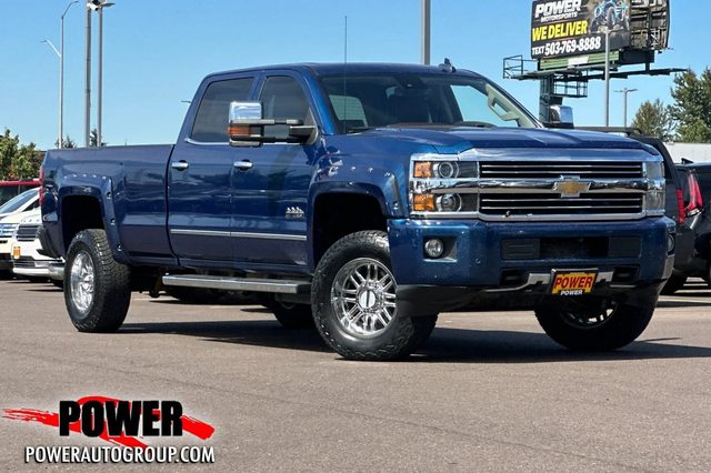 2015 Chevrolet Silverado 2500HD High Country 4WD photo